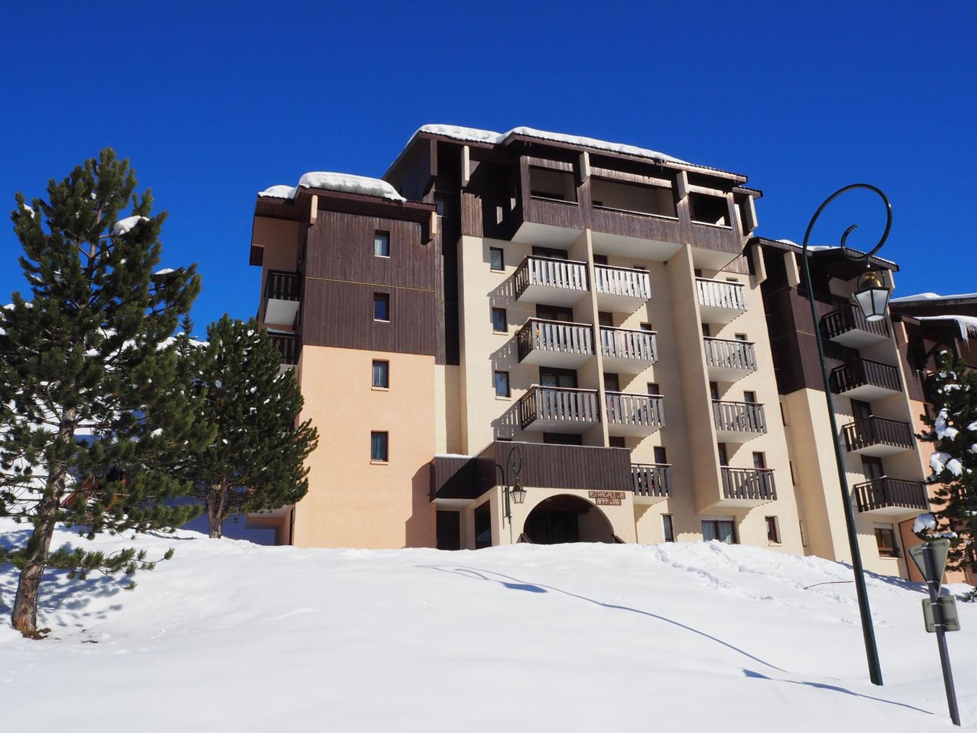 Appartement Studio Cabine Classique Aux Menuires, Proche Des Pistes - Fr-1-344-1228 à Saint-Martin-de-Belleville Extérieur photo